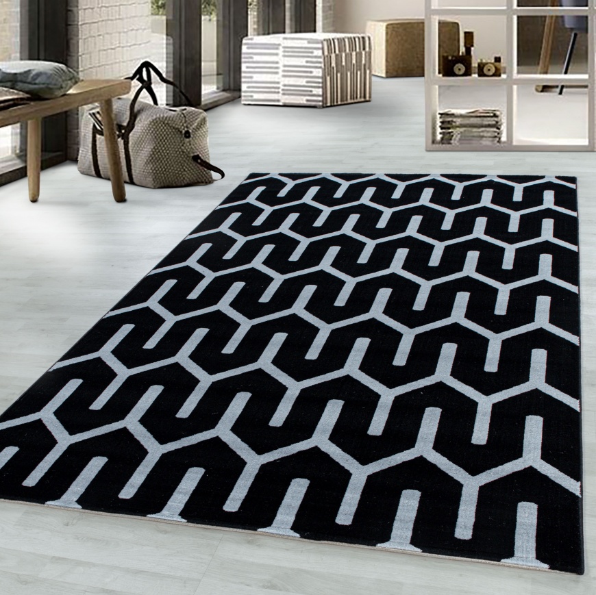 Costa Trendy Black Rug